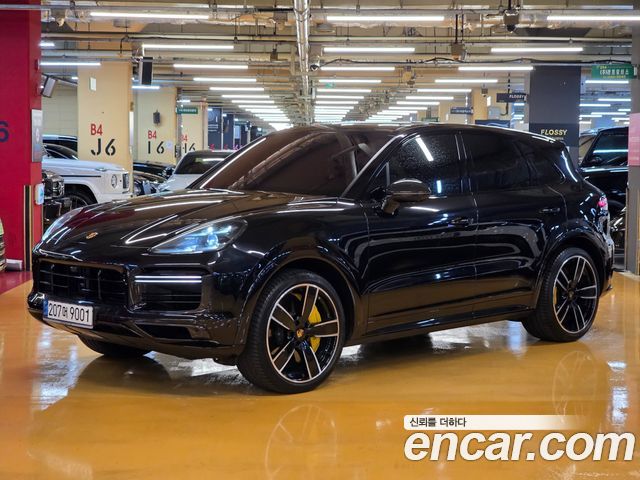 Porsche Cayenne 4.0 Turbo — пробег 84 200 км — фото 1 из 5