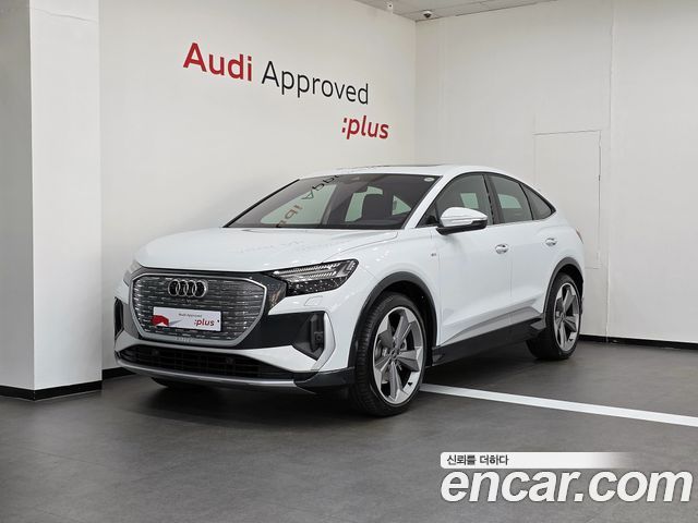 Audi Q4 e-tron 45 Premium Sportback — пробег 2 378 км — фото 1 из 5