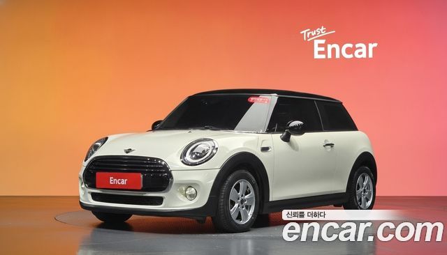 Mini Cooper Standard Third Generation — пробег 26 670 км — фото 1 из 5