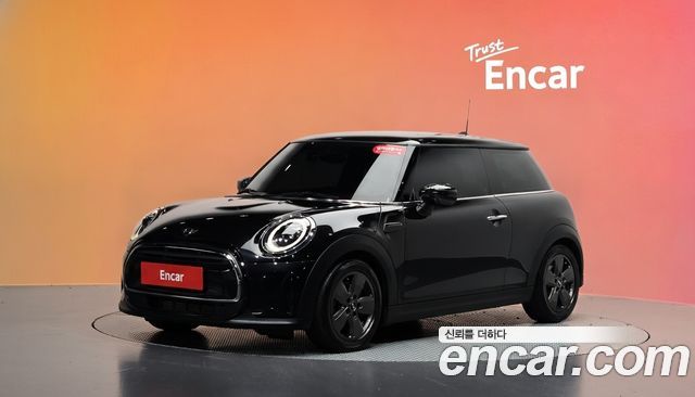 Mini Cooper Classic Third Generation — пробег 29 355 км — фото 1 из 5