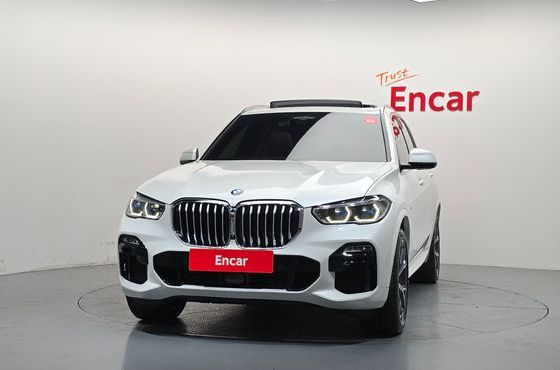 BMW X5 xDrive 30d M Sport First Edition — пробег 51 946 км — фото 3 из 5