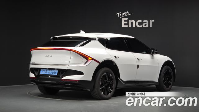 Kia EV6 из Кореи Encar
