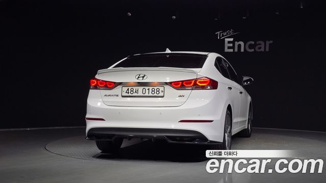 Hyundai AVANTE из Кореи Encar