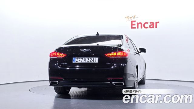 Hyundai Genesis из Кореи Encar