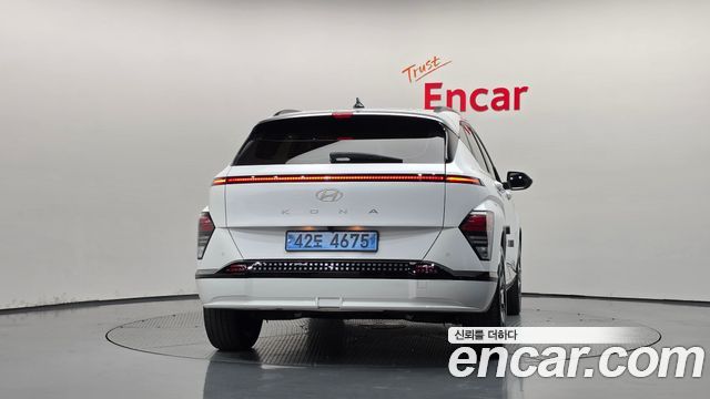 Hyundai Kona из Кореи Encar