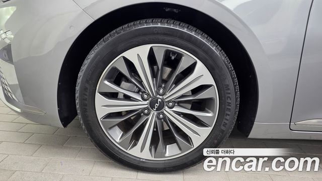 Kia K8 из Кореи Encar