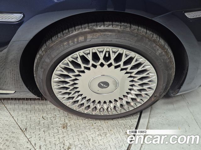 Genesis G90 из Кореи Encar