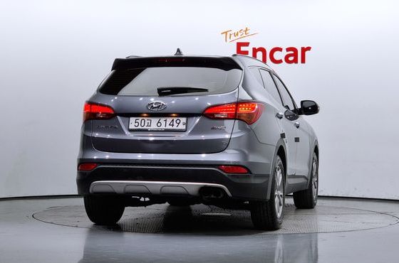 Hyundai Santafe Diesel(e-VGT) 2.0 2WD Premium — пробег 135 103 км — фото 4 из 5