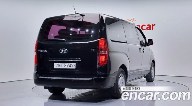 Hyundai Starex 12-Seater Wagon Smart — пробег 165 406 км — фото 2 из 5