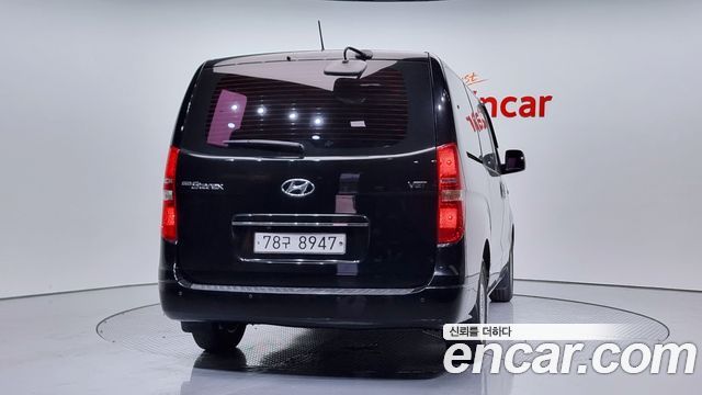Hyundai Starex 12-Seater Wagon Smart — пробег 165 406 км — фото 4 из 5