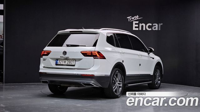 Volkswagen Tiguan 2.0 TDI Prestige — пробег 89 033 км — фото 2 из 5