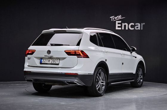 Volkswagen Tiguan 2.0 TDI Prestige — пробег 89 033 км — фото 2 из 5
