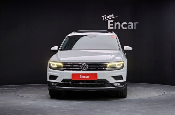 Volkswagen Tiguan 2.0 TDI Prestige — пробег 89 033 км — фото 3 из 5