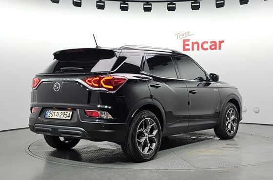 Ssangyong KORANDO Gasoline 1.5 2WD C5 Plus — пробег 70 363 км — фото 2 из 5