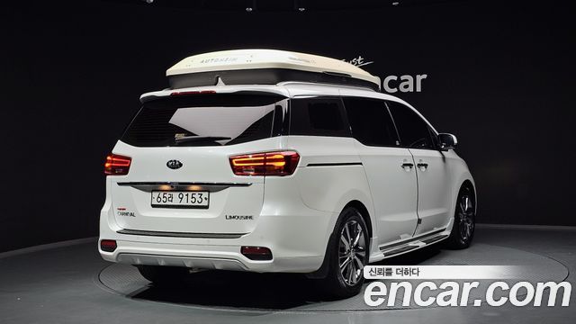 Kia Carnival Gasoline 7-Seater Limousine President — пробег 123 287 км — фото 2 из 5