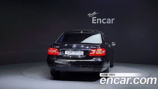 Mercedes-Benz E-Class из Кореи Encar