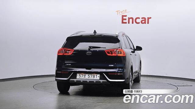 Kia Niro из Кореи Encar