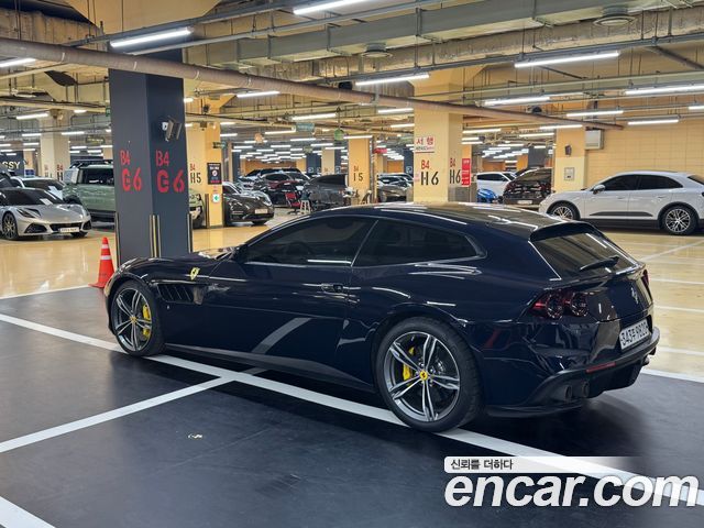 Ferrari GTC4 Lusso из Кореи Encar