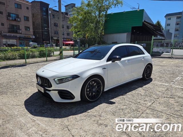 Mercedes-Benz A-Class AMG A45 4MAITC+ Hatchback — пробег 15 900 км — фото 1 из 5