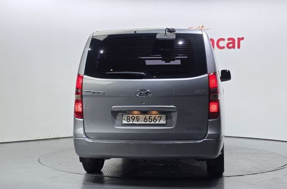 Hyundai Starex 5-Seater VAN CVX Premium — пробег 258 972 км — фото 4 из 5