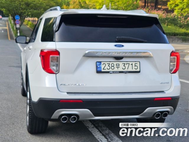 Ford Explorer 3.0 Platinum 4WD — пробег 35 060 км — фото 5 из 5