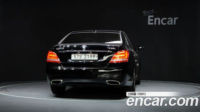 Hyundai Equus из Кореи Encar