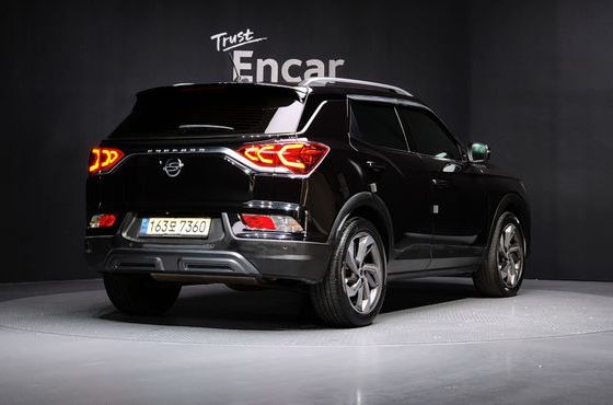 Ssangyong KORANDO Gasoline 1.5 2WD C5 Plus — пробег 40 075 км — фото 2 из 5