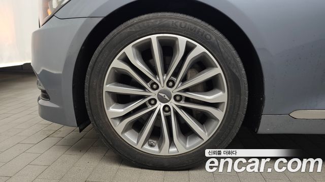 Hyundai Genesis из Кореи Encar