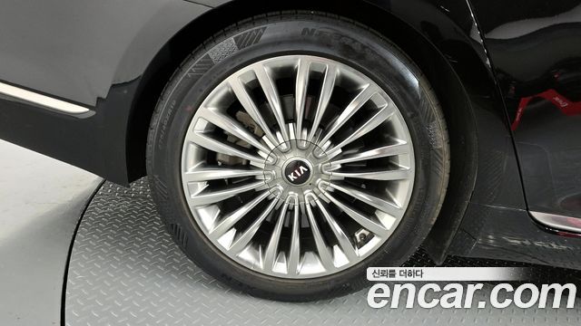 Kia K9 из Кореи Encar