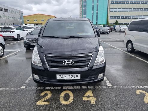Hyundai Starex 11-Seater Wagon Modern — пробег 95 610 км — фото 3 из 5