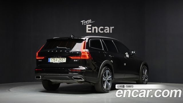 Volvo V60 из Кореи Encar