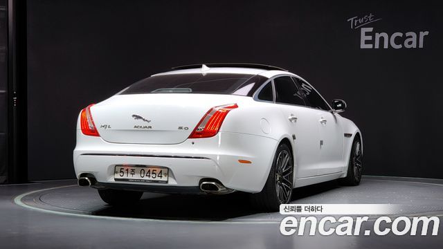 Jaguar XJ 3.0 SC Premium Luxury LWB X351 — пробег 187 646 км — фото 2 из 5