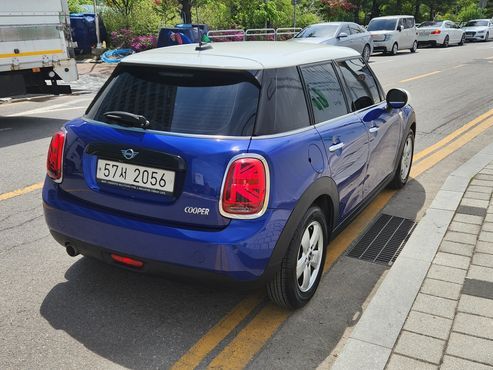 Mini Cooper 5Door Standard 3rd — пробег 58 701 км — фото 5 из 5
