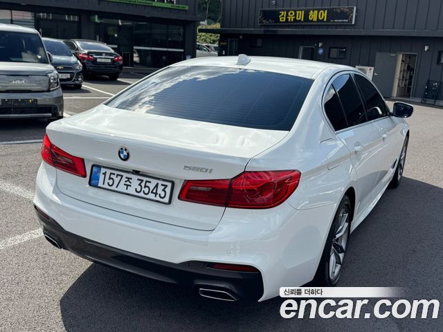 BMW 5-Series 520i M Sport — пробег 26 456 км — фото 3 из 5