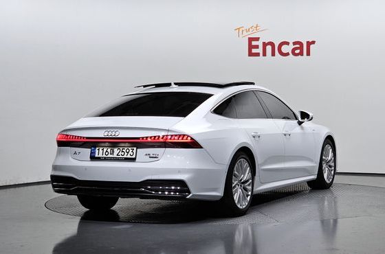 Audi A7 45 TDI Quattro Premium — пробег 50 230 км — фото 2 из 5