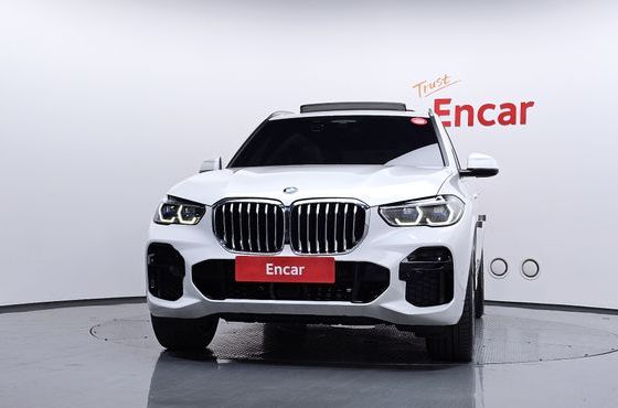 BMW X5 xDrive 40i M Sport — пробег 20 901 км — фото 3 из 5
