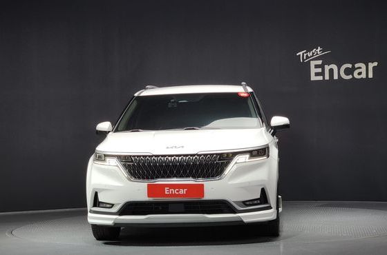 Kia Carnival 9-Seater Prestige — пробег 92 745 км — фото 3 из 5
