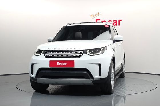 Land Rover Discovery 3.0 TD6 HSE — пробег 84 152 км — фото 3 из 5