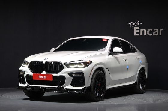 BMW X6 xDrive40i M Sport — пробег 39 801 км — фото 1 из 5