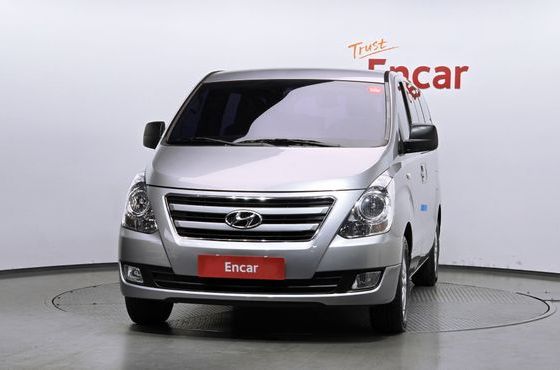 Hyundai Starex 11-Seater Wagon Smart — пробег 223 117 км — фото 3 из 5