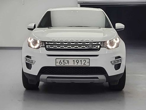 Land Rover Discovery Sport 2.0 TD4 HSE Luxury — пробег 83 016 км — фото 1 из 5
