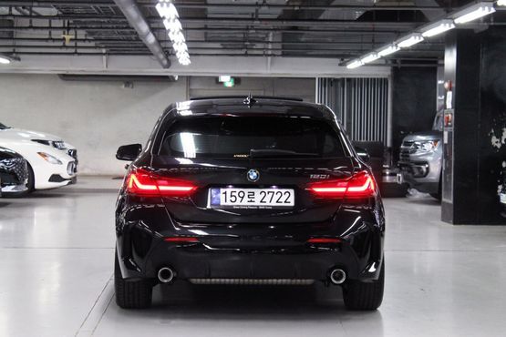 BMW 1-Series 120i M Sports — пробег 24 700 км — фото 5 из 5