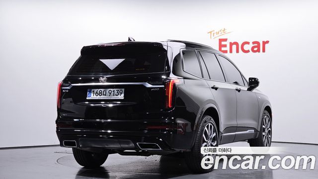 Cadillac XT6 3.6 Sport — пробег 66 576 км — фото 2 из 5