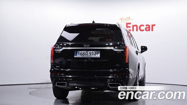 Cadillac XT6 3.6 Sport — пробег 66 576 км — фото 4 из 5