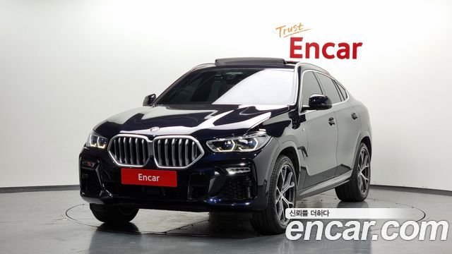 BMW X6 xDrive40i M Sport — пробег 76 059 км — фото 1 из 5