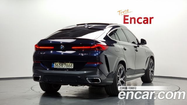 BMW X6 xDrive40i M Sport — пробег 76 059 км — фото 2 из 5