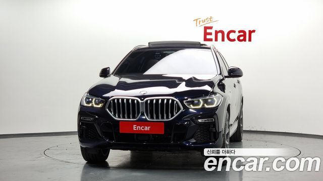 BMW X6 xDrive40i M Sport — пробег 76 059 км — фото 3 из 5