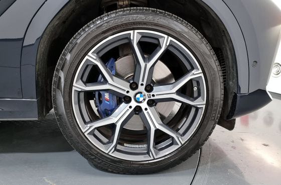 BMW X6 xDrive40i M Sport — пробег 76 059 км — фото 5 из 5