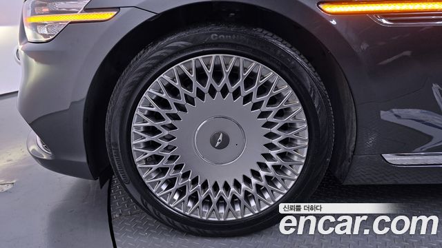 Genesis G90 из Кореи Encar
