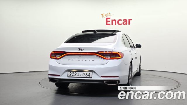 Hyundai Grandeur из Кореи Encar